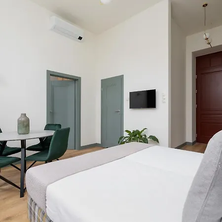 2-bedroom - Augustianska 1 Street דירה