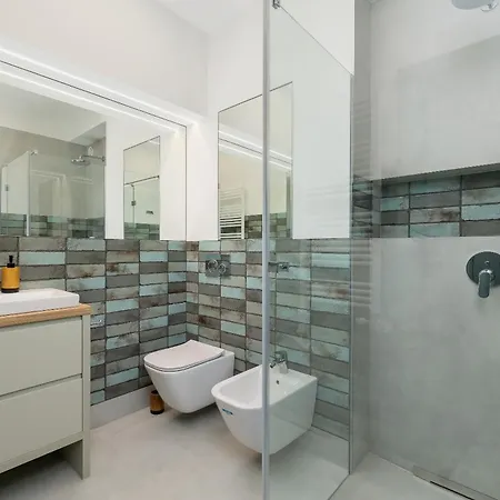 2-bedroom - Augustianska 1 Street شقة